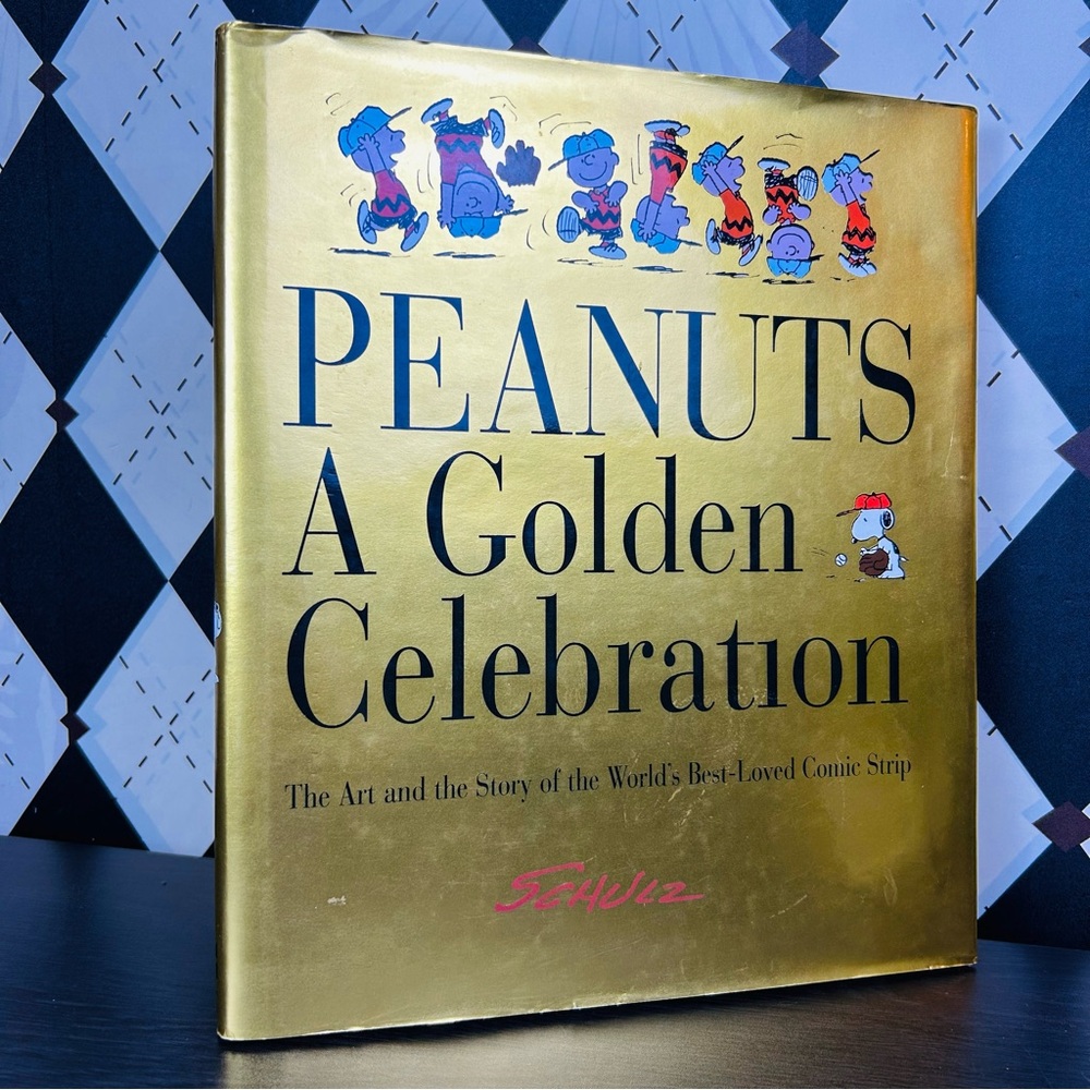 Peanuts Golden Celebration Hardcover Charles‎ Schulz Comic Collectible Gift